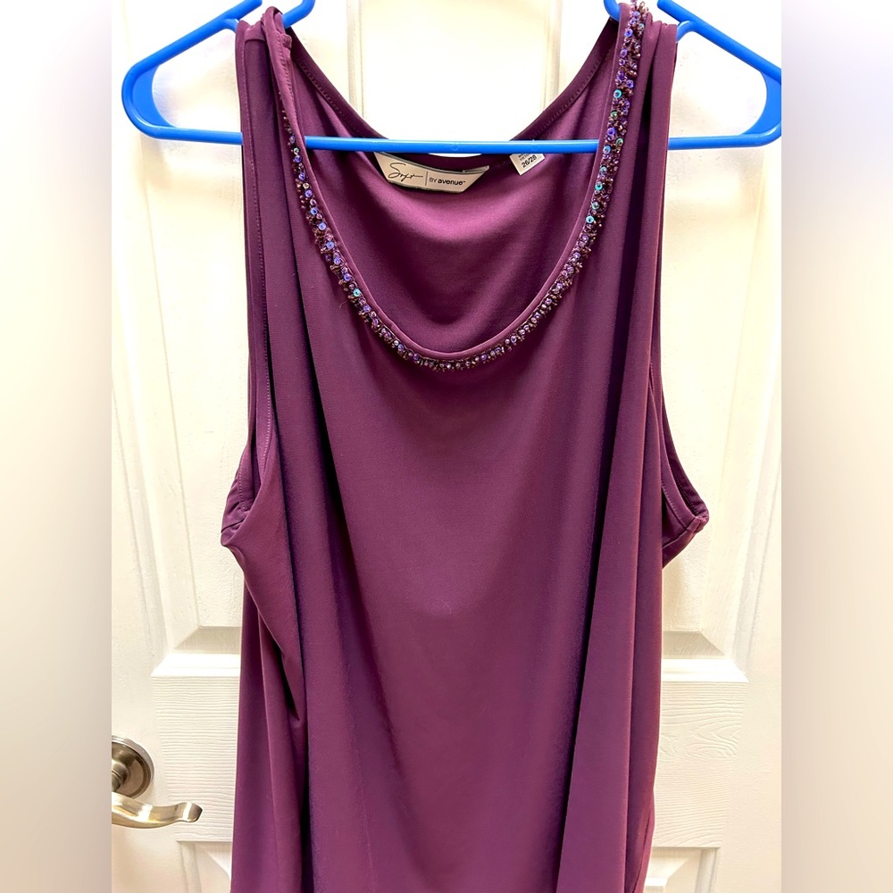 Avenue deep plum tank top, size 3X (26/28). NWOT